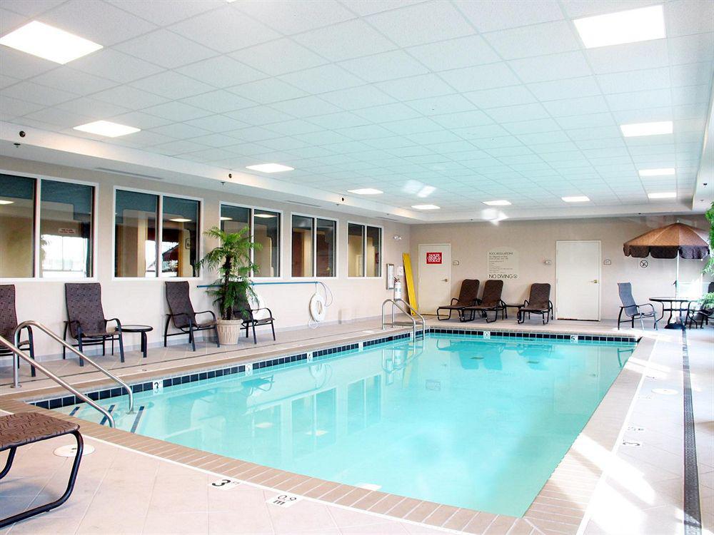 Holiday Inn Express Hotel & Suites Greenwood Fasiliteter bilde