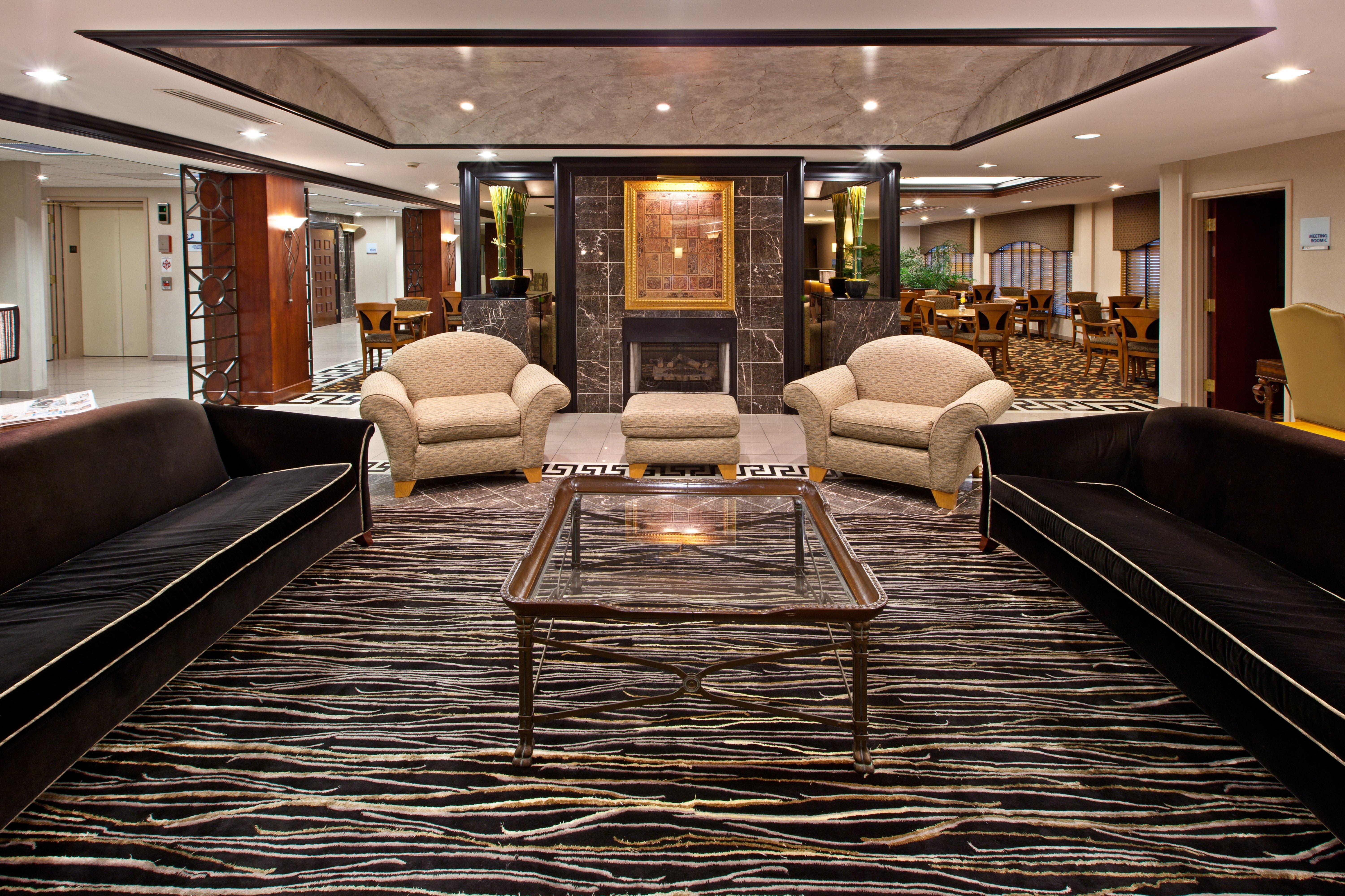 Holiday Inn Express Hotel & Suites Greenwood Interiør bilde