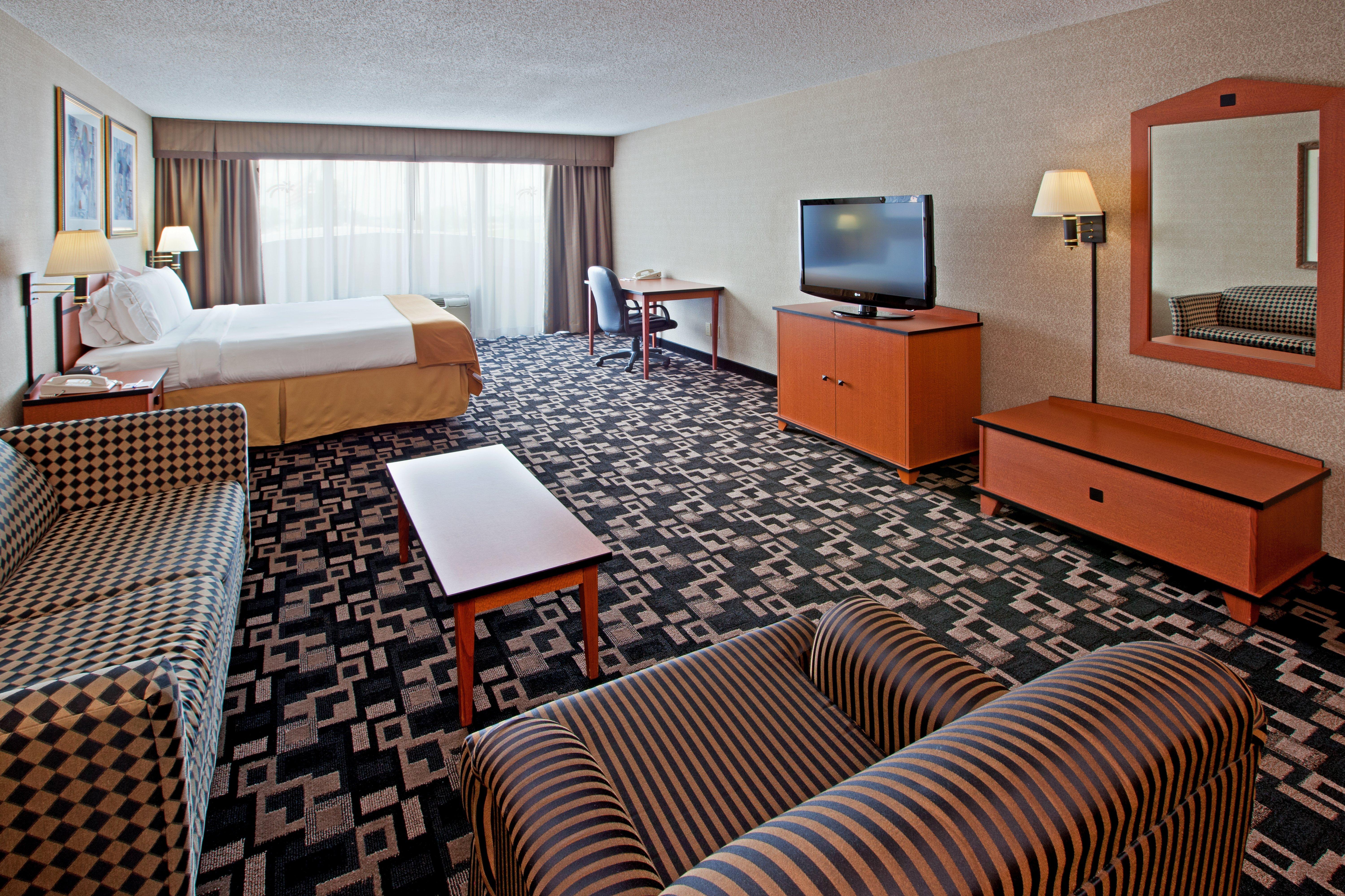 Holiday Inn Express Hotel & Suites Greenwood Eksteriør bilde