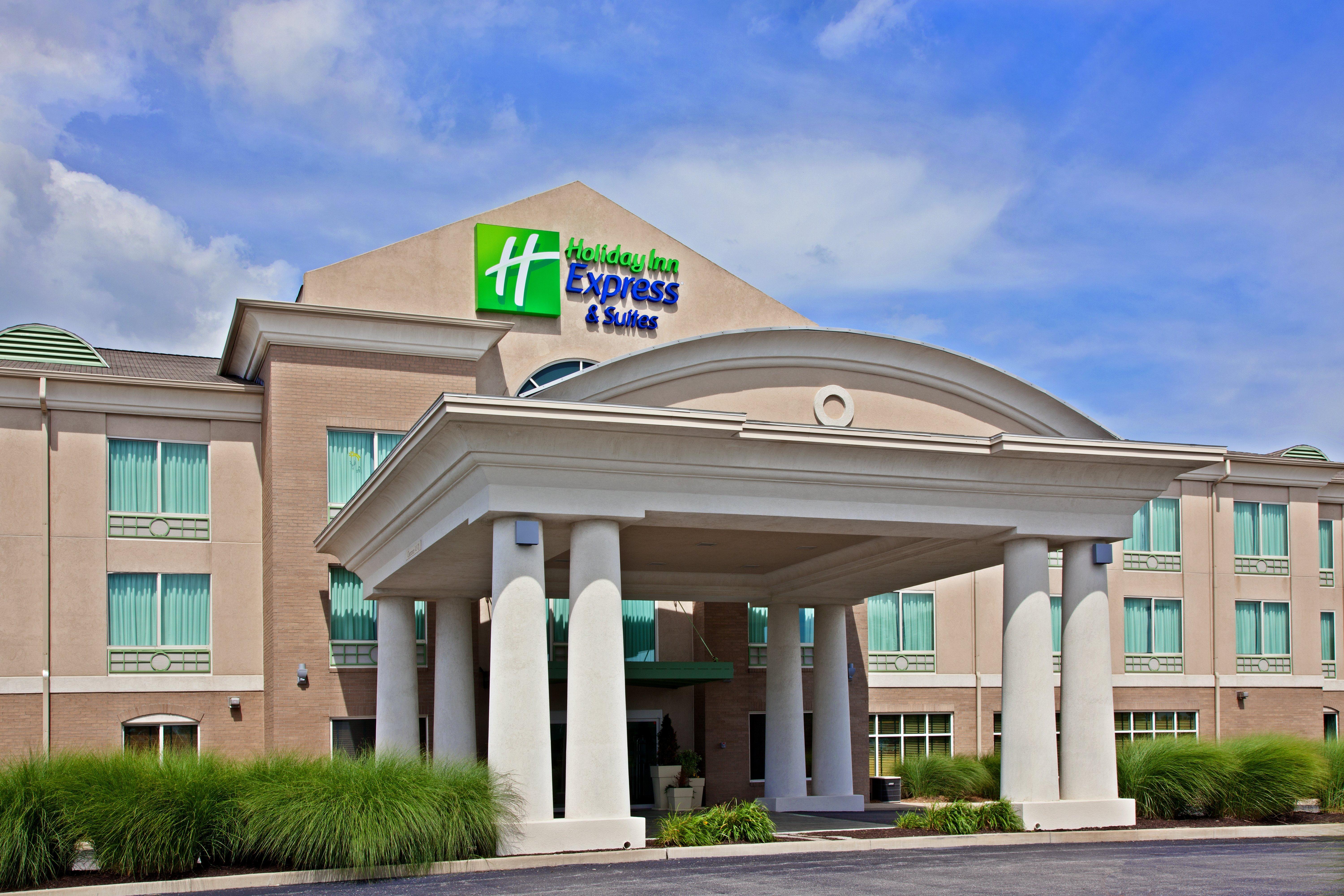 Holiday Inn Express Hotel & Suites Greenwood Eksteriør bilde