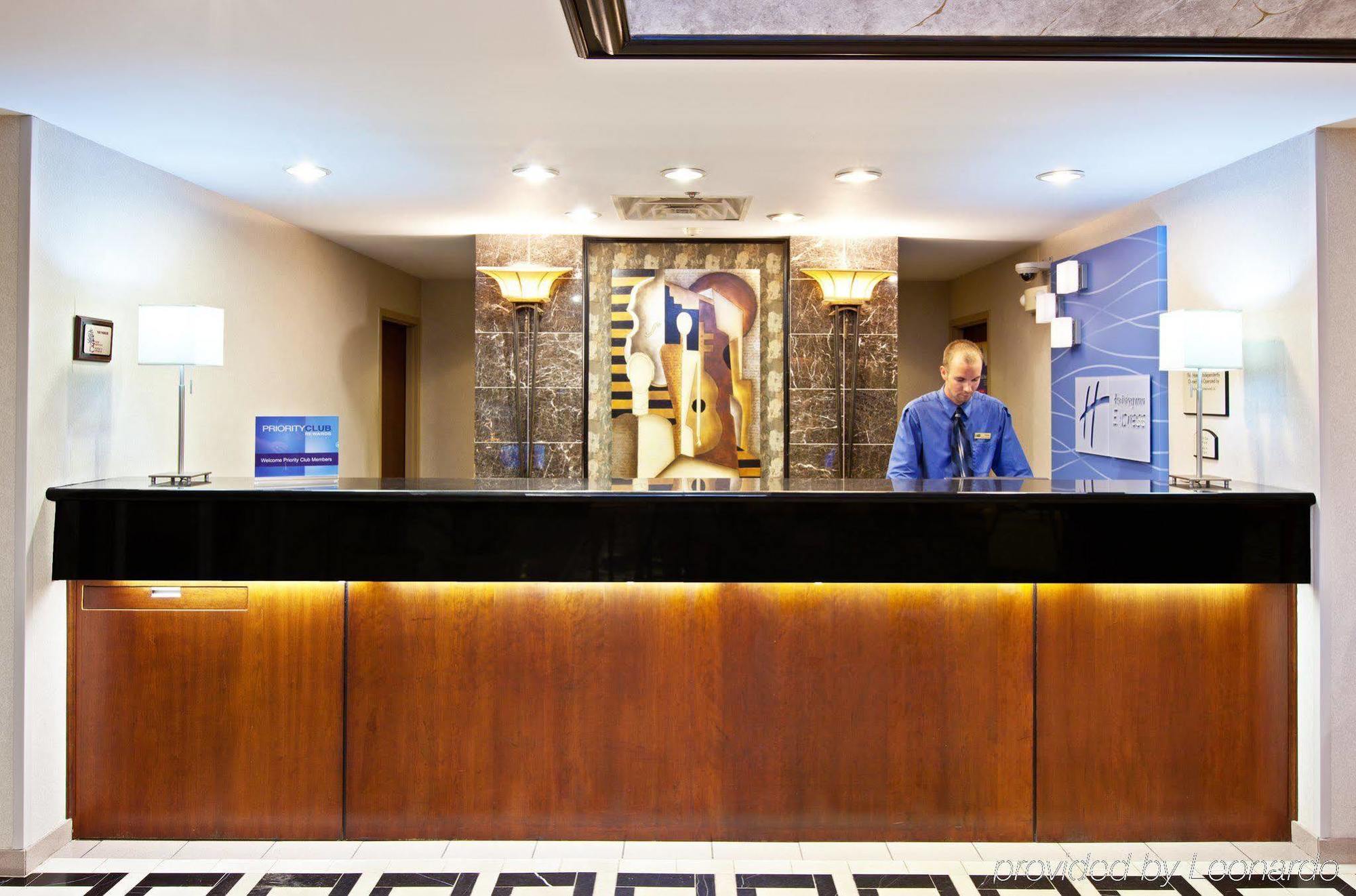Holiday Inn Express Hotel & Suites Greenwood Interiør bilde